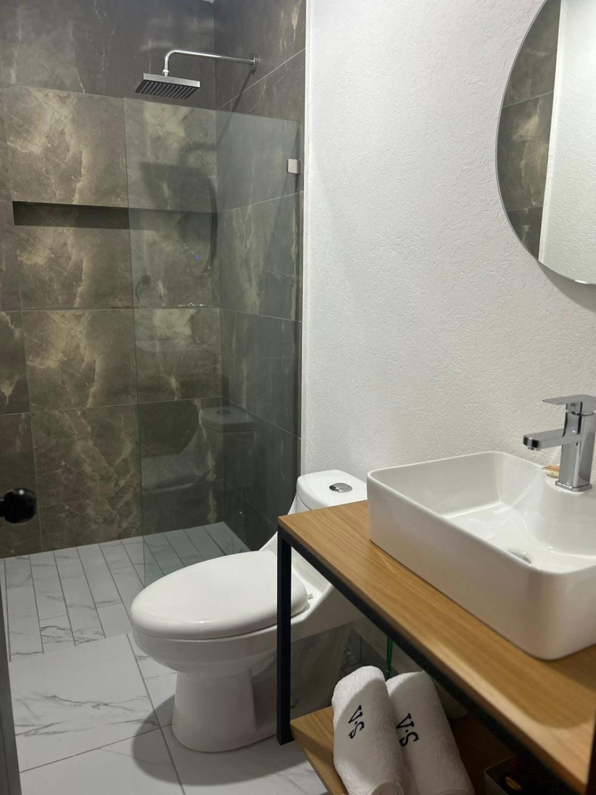 גואדלחארה Vidrio Suites Col Americana מראה חיצוני תמונה